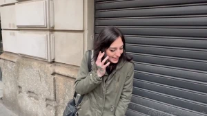 Scopo con il primo che incontro perch il mio prof dell uni non mi