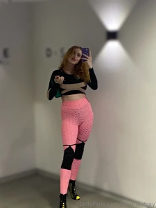 When the music sounds i don t think anymore i feel it every movement