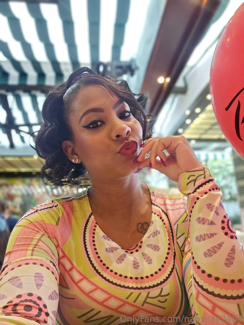 Happy saturday my love enjoying a delicious meal 