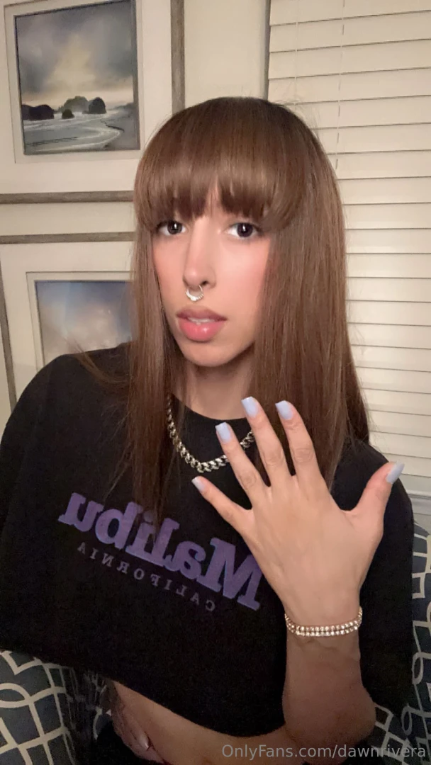 Would you put a ring on me 