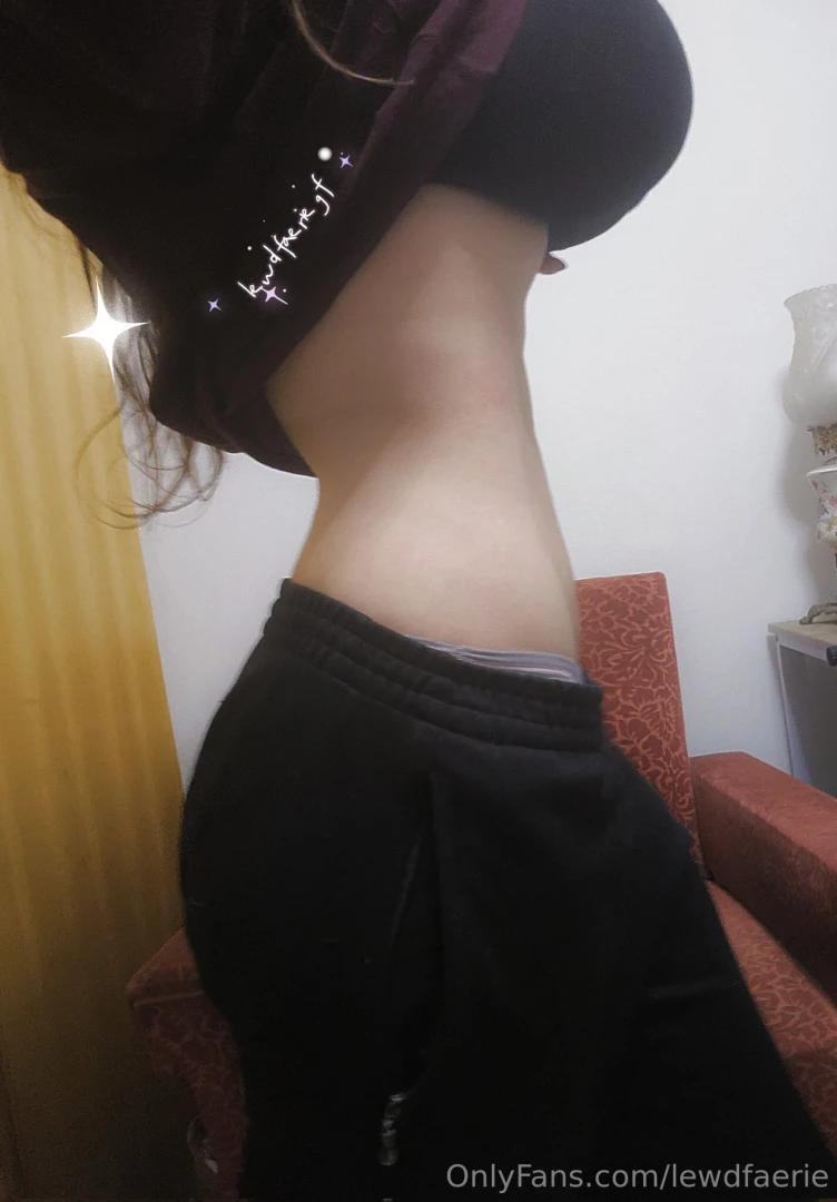 Need hands around my waist rn 