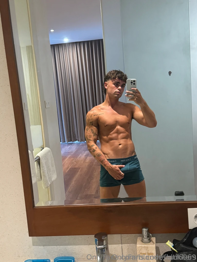 You have 24h to subscribe to fidtikkers the winner will recieve a 1000 part 1 