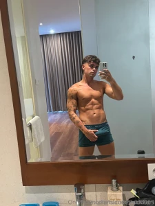 You have 24h to subscribe to fidtikkers the winner will recieve a 1000 part 1