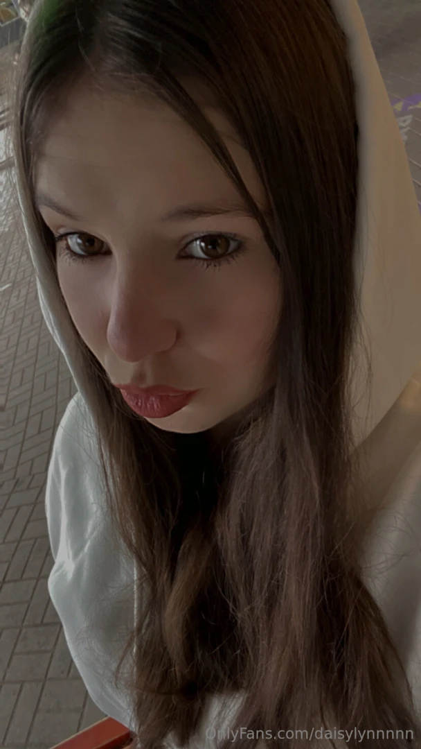 Wanna see what s under the hoodie 