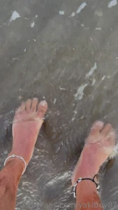 Feet part 363