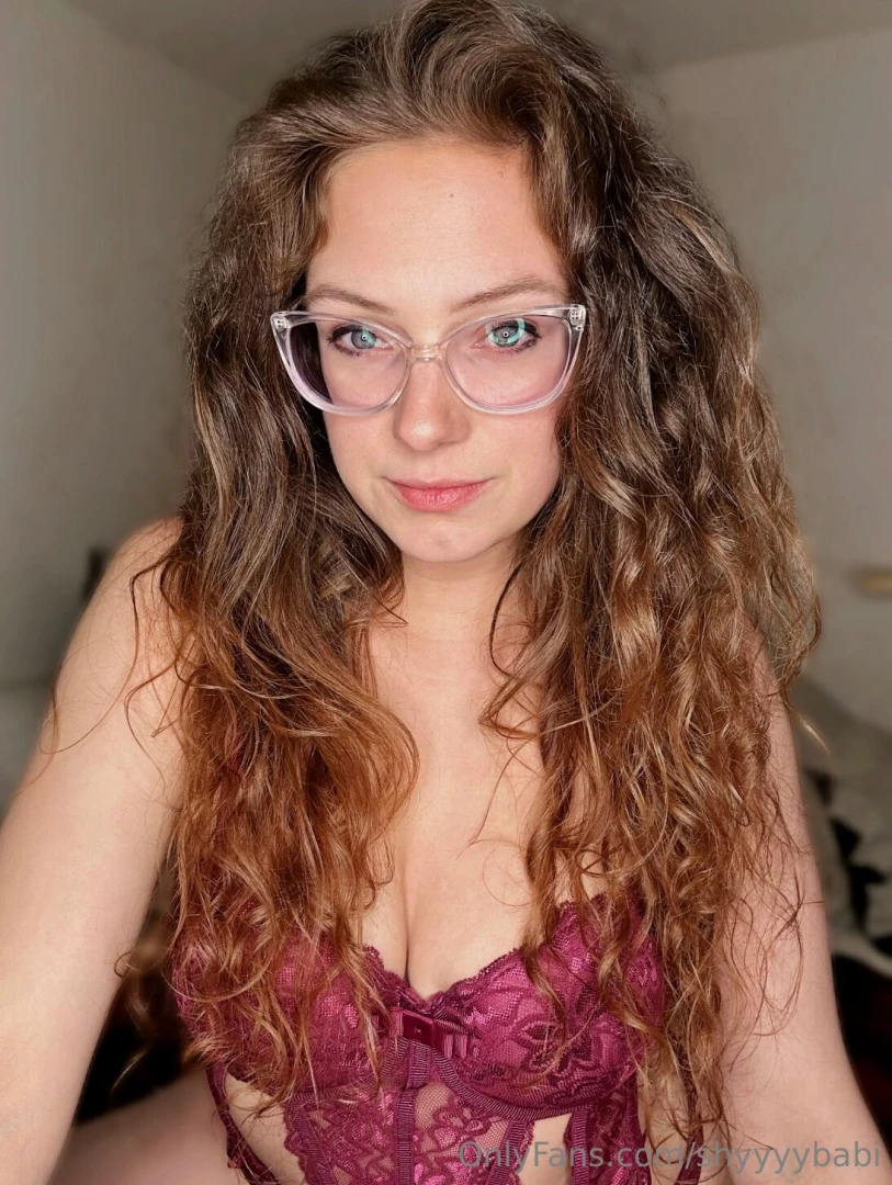 Wanna see the nsfw one 