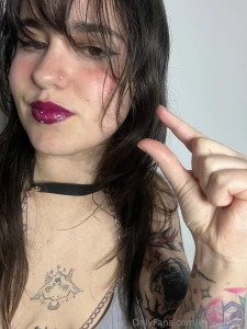 Dont make me laugh who could you satisfy with that little worm