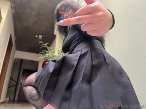 Good morning my tiny worms how did you wake up i hope it was bad but