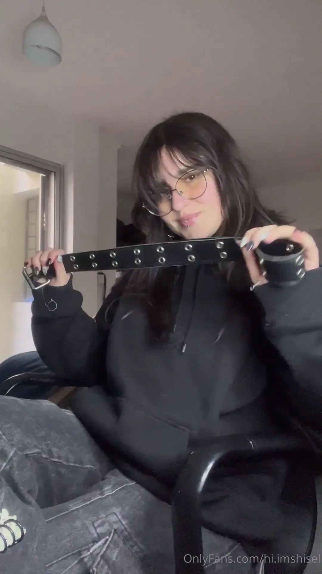 Get your slutty ass over here 