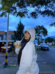 After class i love walking in the quiet when there are almost no part 1