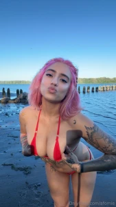 Went to a nude beach with my bestie buuut i was way too shy to be nude