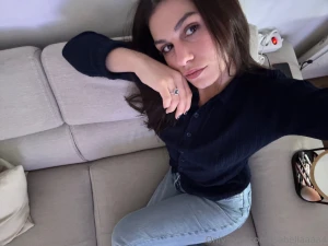 Don t you deserve to chat with the hottest girl on the platform of