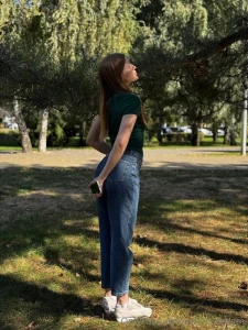 I ve always been the quiet one but the thing is no one hears how loud