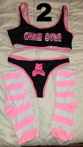 Aide moi a choisir ma prochaine tenue cosplay pour ma prochaine vid o part 2