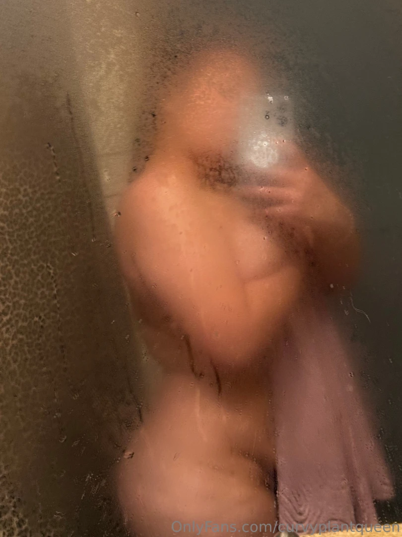 Fresh out the shower but still steamy vegan mama and built like your 