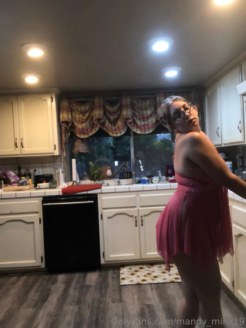 Https onlyfans com mandyminxy the naked version is here part 5 