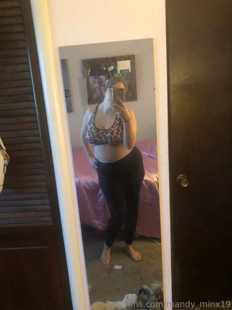 Just finished my workout my naughty workouts are on my vip 