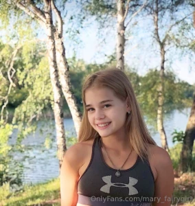 Lunashy click here - lunashy this cutie is online and horny give her part 28