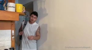 My c0usin wakes me up to play premiere friday 22