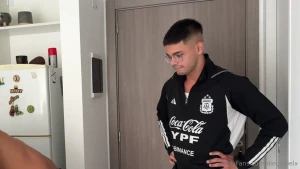 Big package deliver i was working delivering orders until i arrived at part 1