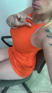 What s your size honey