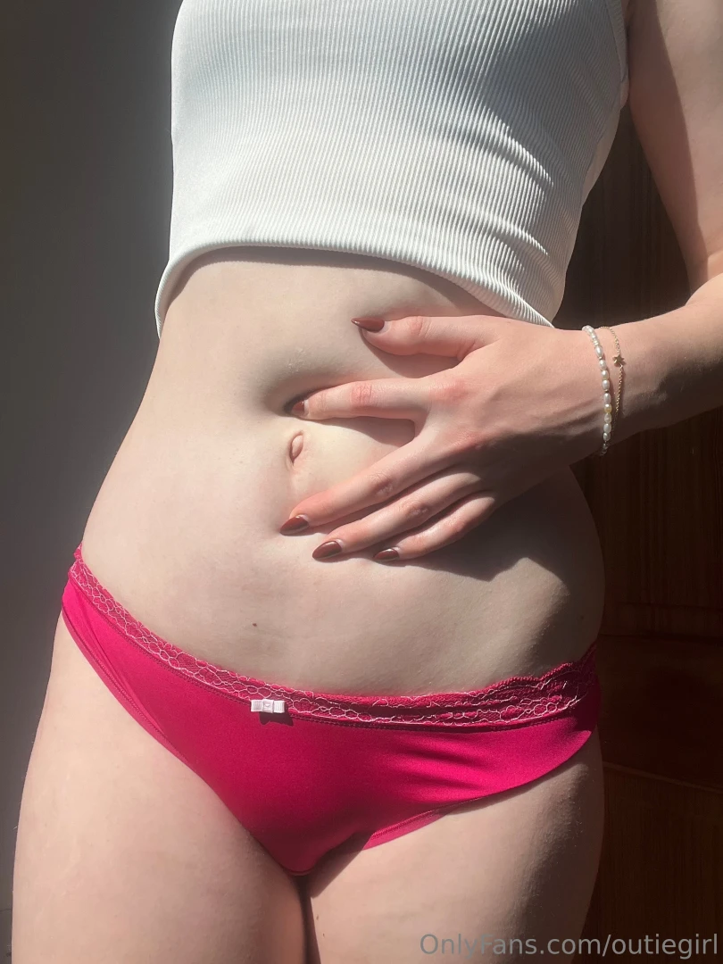 Like this post if you like my tummy 