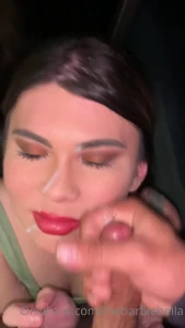 Getting facial cum with a sexy tradie