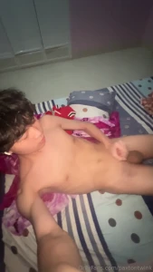 Made this cumshot video when i was in my hometown vietnam