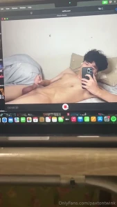 My macbook be watching me jerk off