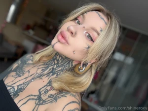 In the mornings i love to do my makeup choose a look and just enjoy