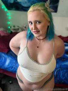 My roommate got fuck machine and i had to give it a test run it was part 1