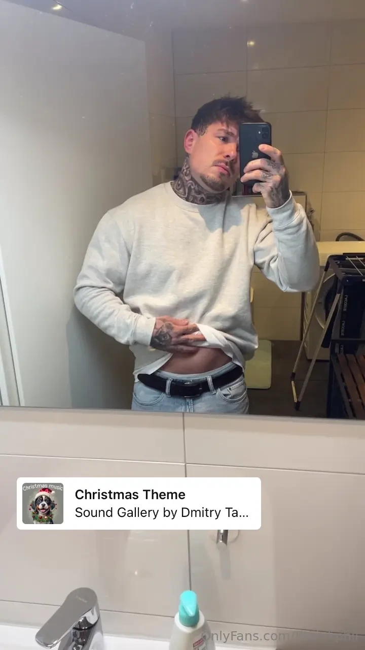 Merry christmas thanks to all my followers love you all send me nudes part 1 