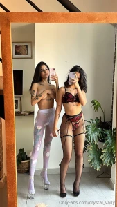 Nothing wrong with a bit of exhibitionism when you re as cute as she