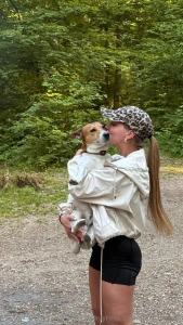 When i travel around the world i ll definitely get a friend like this