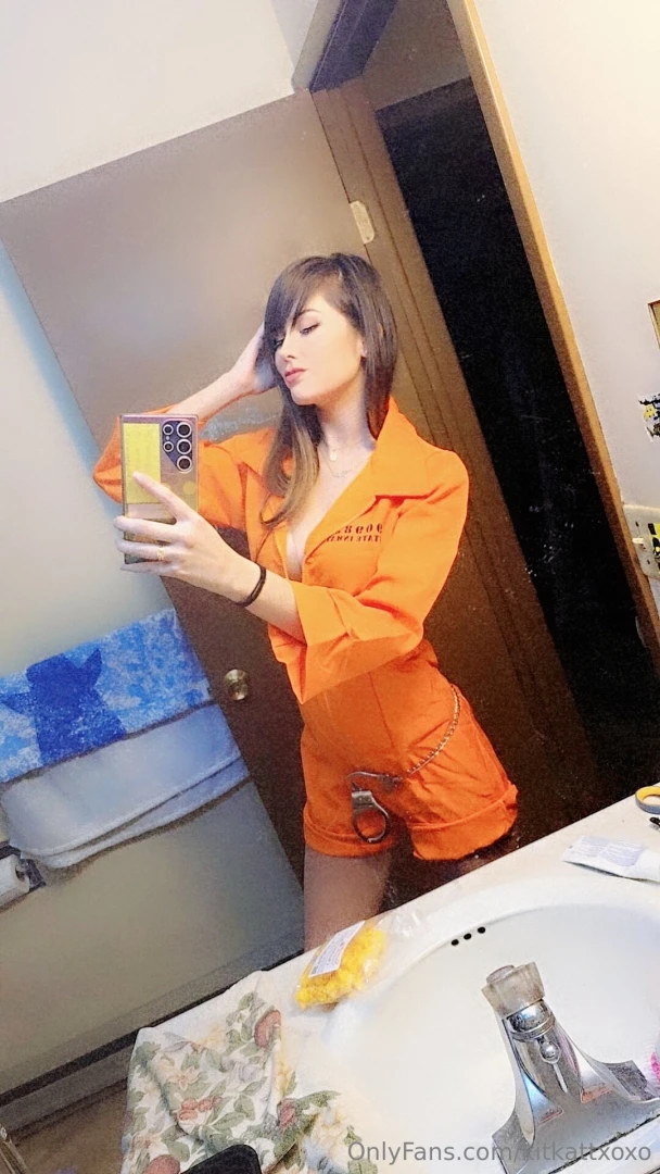 Kitkattxoxo part 42 