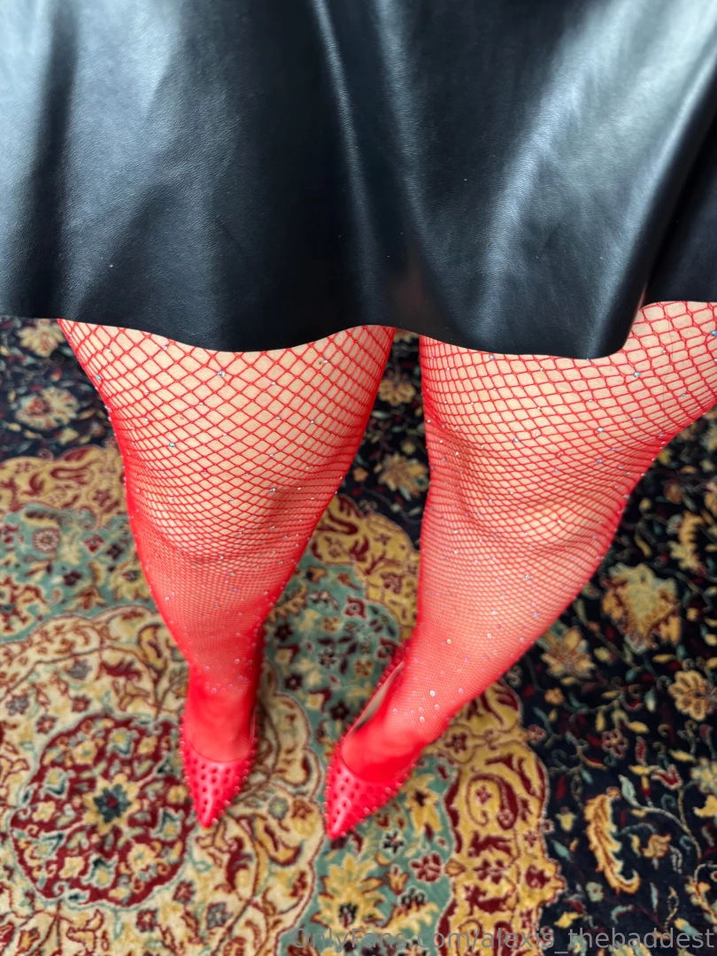 My legs make you so fucking weak 