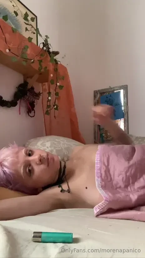 Stamattina non ho voglia di alzarmi chi viene a farmi compagnia 