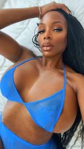 What s your favorite color part 213