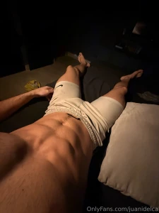 Adivina cual me gusta mas y te mando un regalito