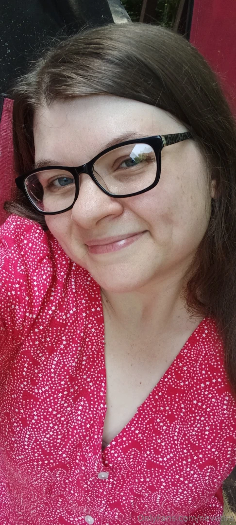 Got a new dress today hope everyone is well 