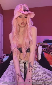 Keep the tips coming i m awake findom finsub part 1