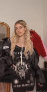 Witch bitch