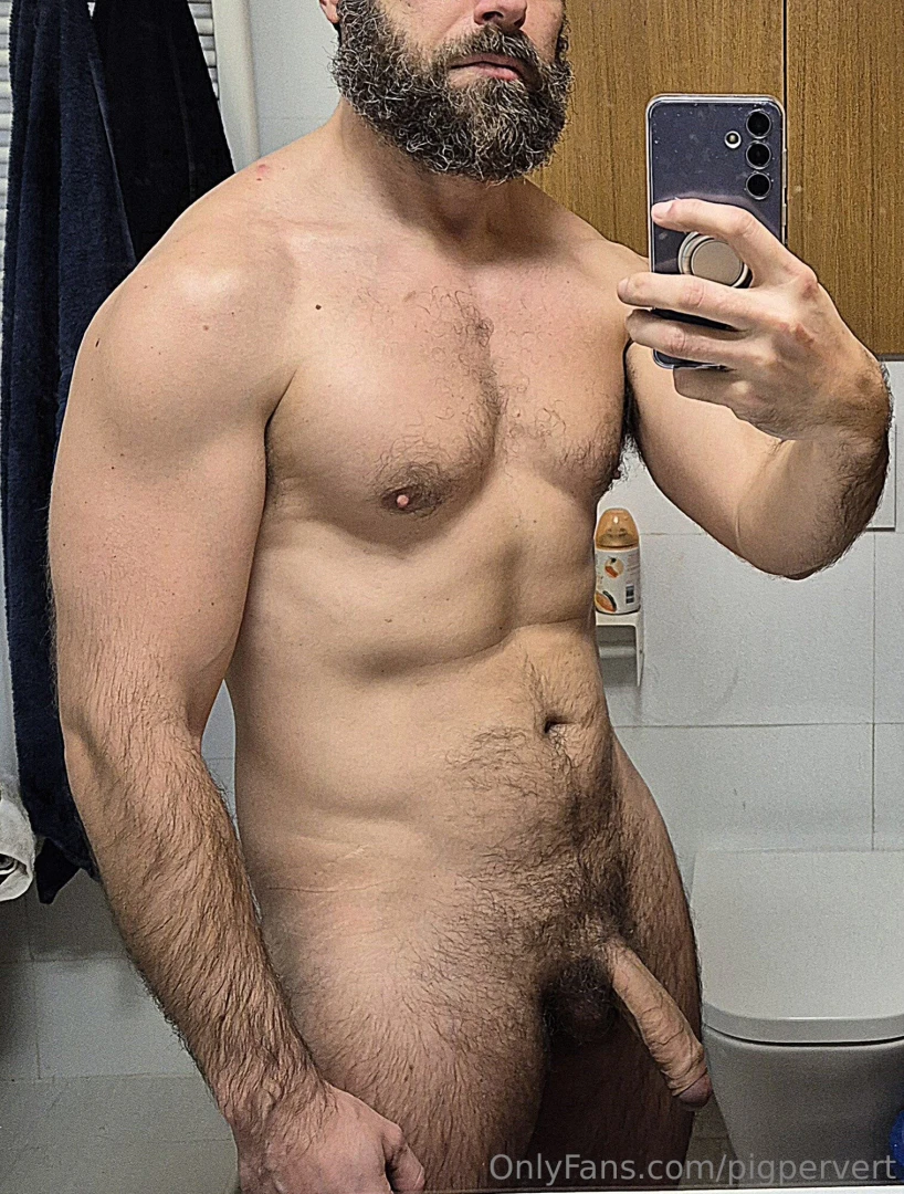 Toilet selfies part 2 