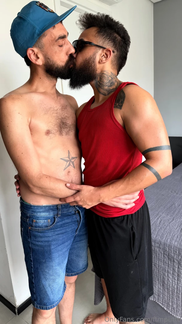 My foreign friend went crazy for my pussy and came to brazil just to part 9 