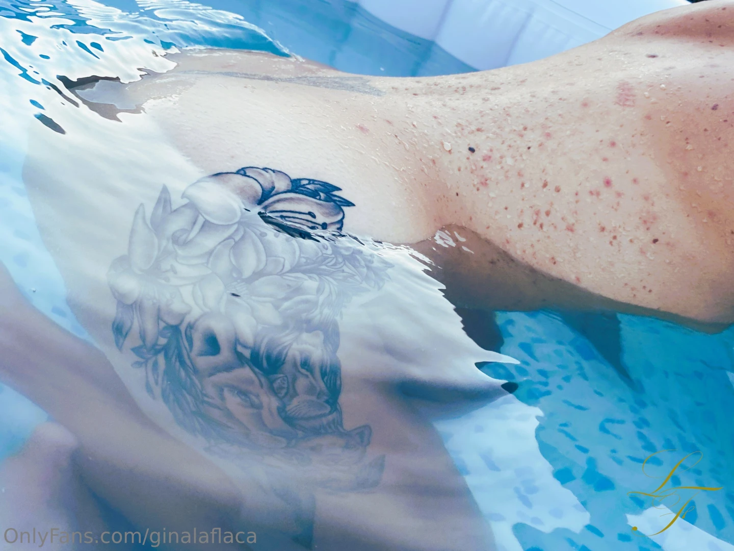 Leave me a little message while i m away this weekend i ll answer you 