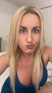 How s everyone s saturday going message me what types of profile posts