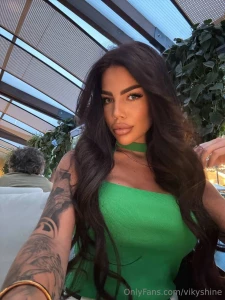 Hey my sweethearts i wanted to ask what kind of posts you d actually