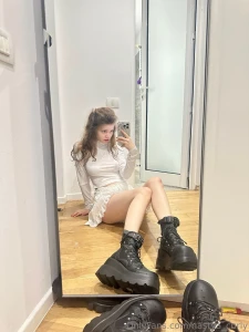 Finally got my new demonia boots now i m too powerful to be polite