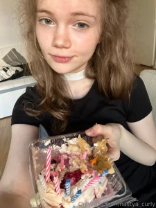 It s my birthday today wonder why my birthday dessert looks like a