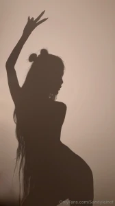 Sag blos der schatten macht nicht lust auf mehr komm schon nur ein